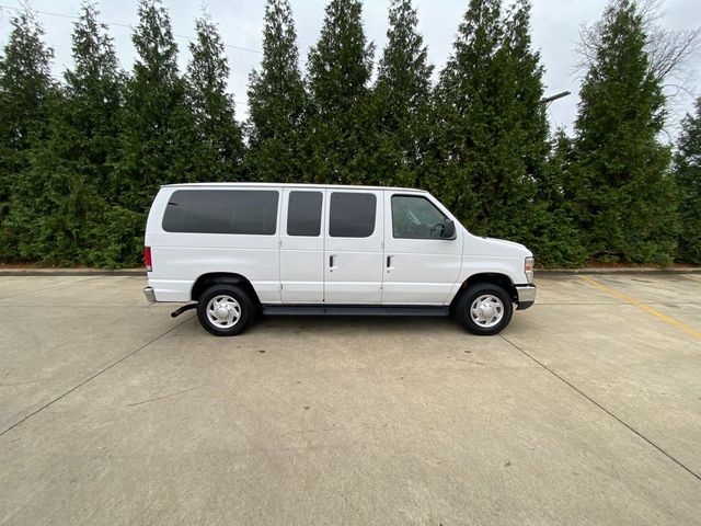 2014 Ford Econoline 