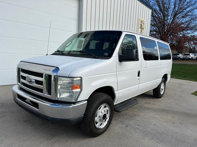 2014 Ford Econoline XLT