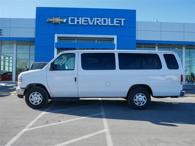 2014 Ford Econoline XLT