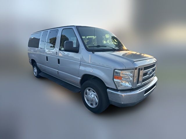 2014 Ford Econoline XLT