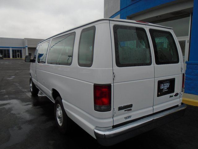 2014 Ford Econoline XLT