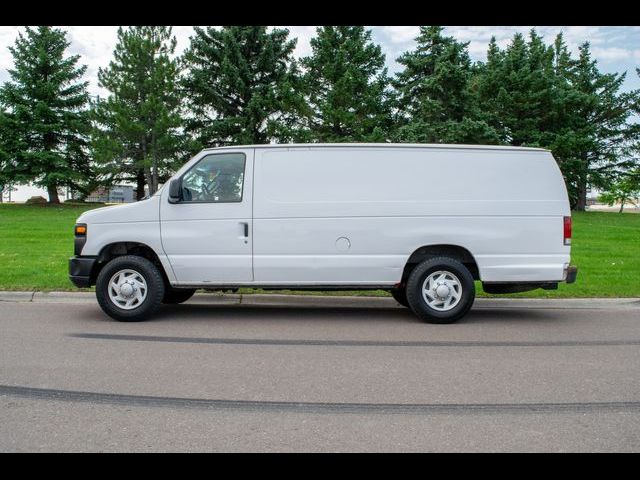 2014 Ford Econoline 