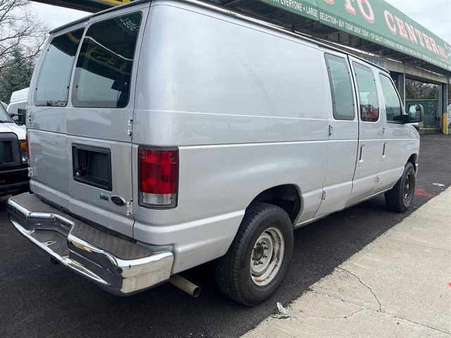 2014 Ford Econoline 