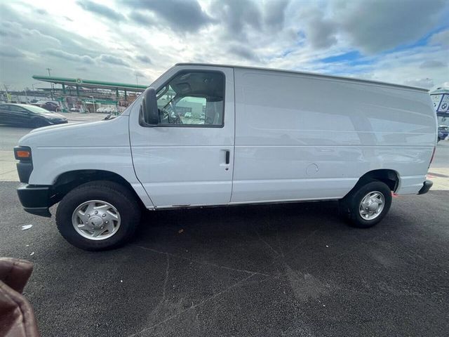 2014 Ford Econoline 