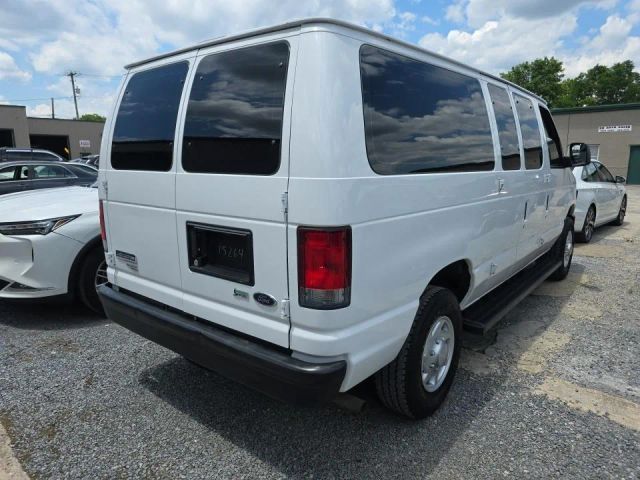 2014 Ford Econoline Recreational