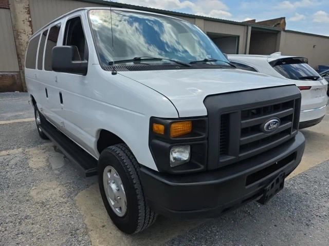 2014 Ford Econoline Recreational