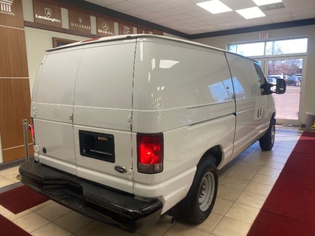 2014 Ford Econoline 