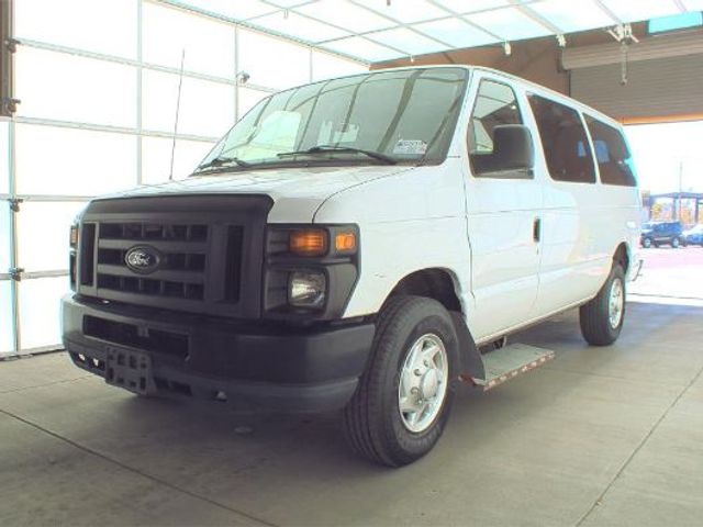 2014 Ford Econoline 