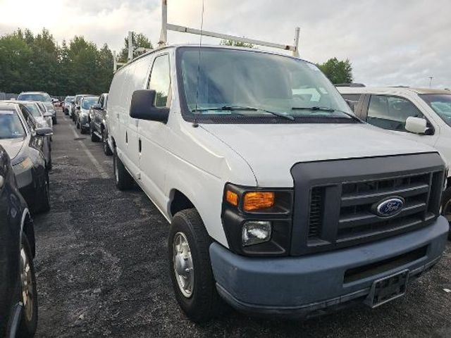 2014 Ford Econoline 