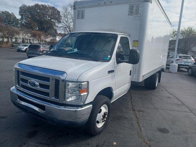 2014 Ford Econoline Base