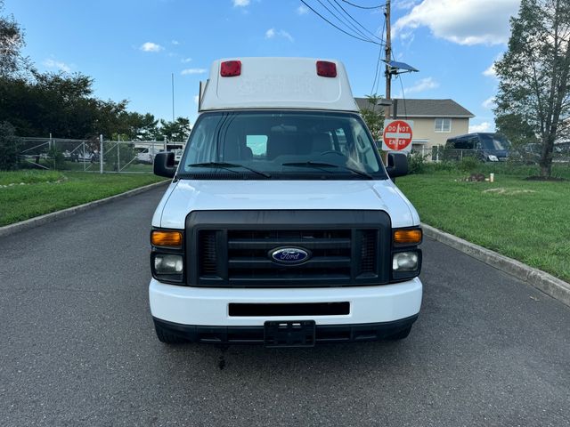 2014 Ford Econoline Recreational