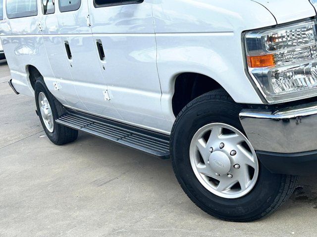 2014 Ford Econoline XLT