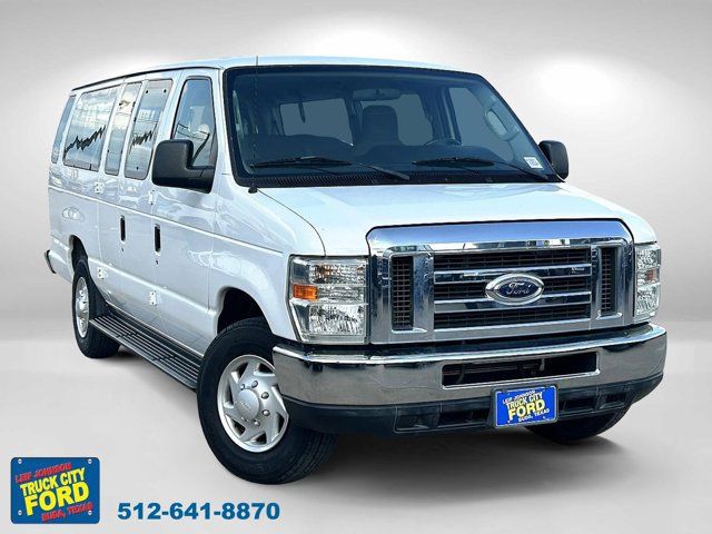 2014 Ford Econoline XLT