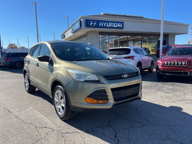 2014 Ford Escape S