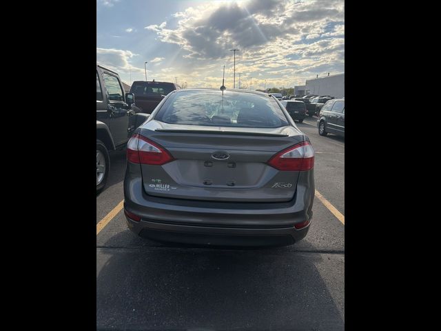 2014 Ford Fiesta SE