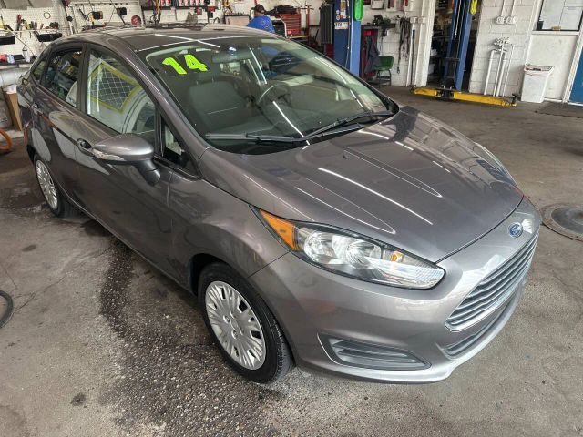 2014 Ford Fiesta SE