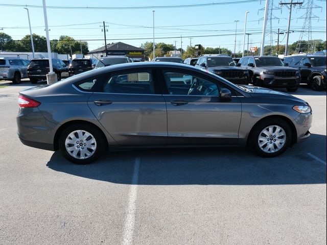 2014 Ford Fusion S