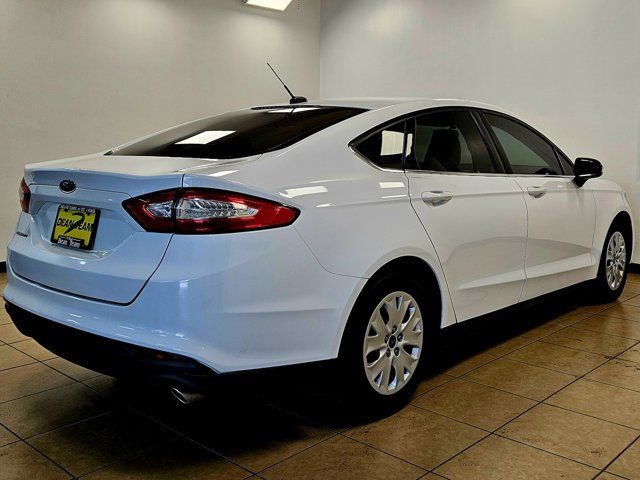 2014 Ford Fusion S