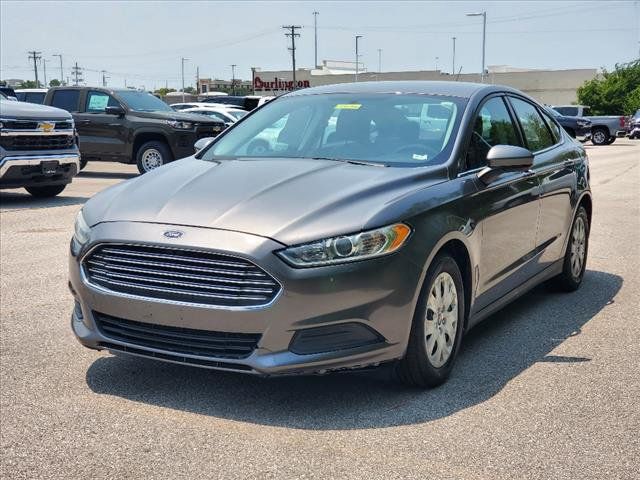 2014 Ford Fusion S