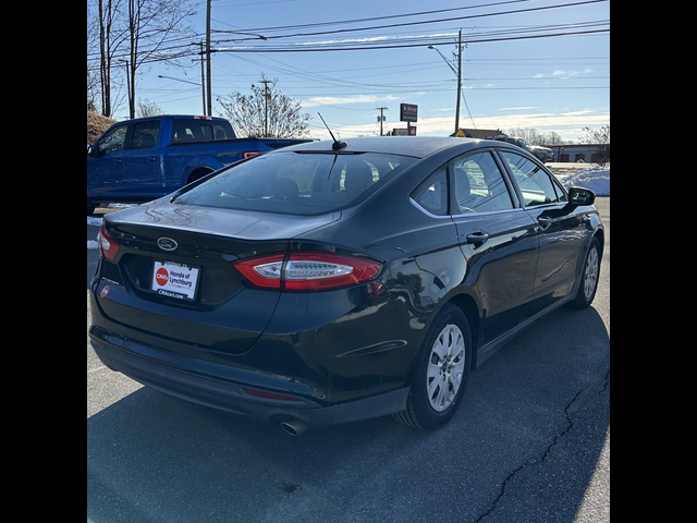 2014 Ford Fusion S