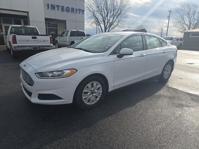 2014 Ford Fusion S