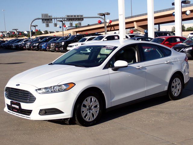 2014 Ford Fusion S