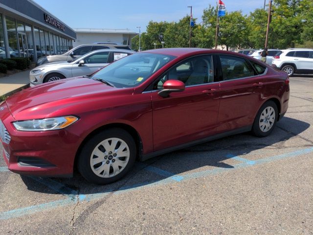 2014 Ford Fusion S