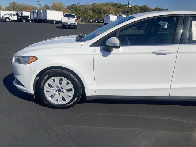 2014 Ford Fusion S