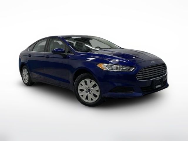 2014 Ford Fusion S