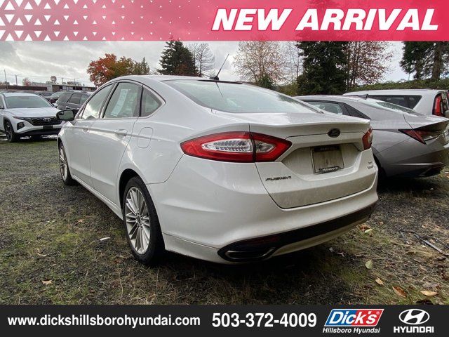 2014 Ford Fusion SE