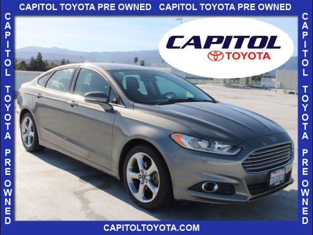 2014 Ford Fusion SE