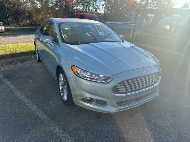 2014 Ford Fusion Hybrid SE