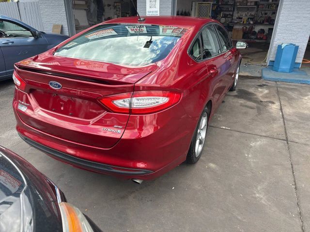 2014 Ford Fusion Hybrid SE