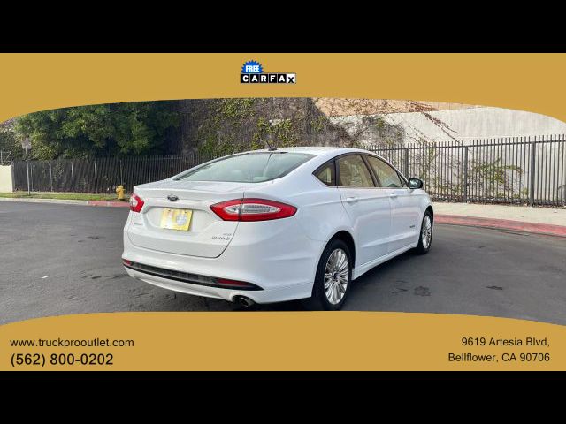 2014 Ford Fusion Hybrid SE