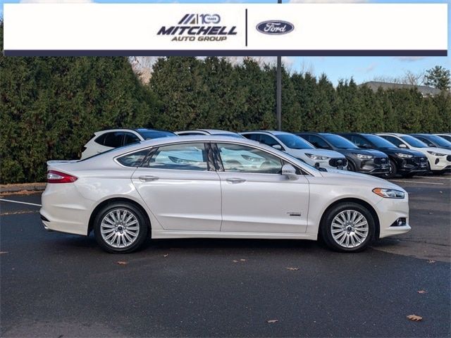 2014 Ford Fusion Energi Titanium