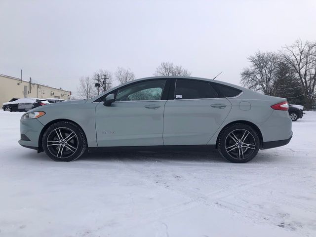 2014 Ford Fusion Hybrid S