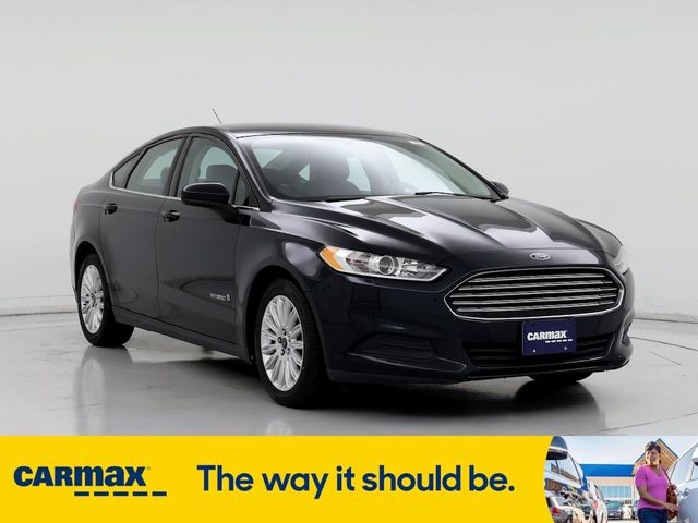 2014 Ford Fusion Hybrid S