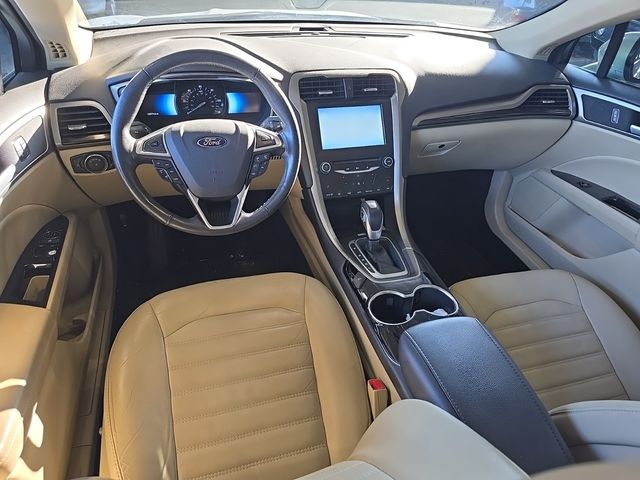 2014 Ford Fusion Hybrid SE