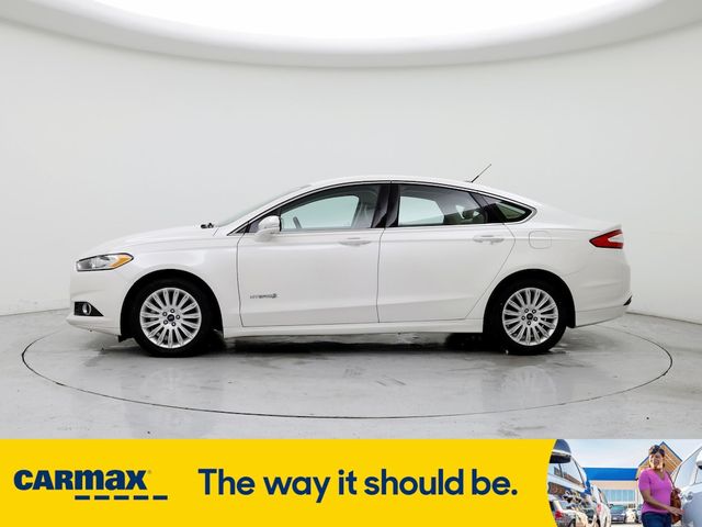 2014 Ford Fusion Hybrid SE