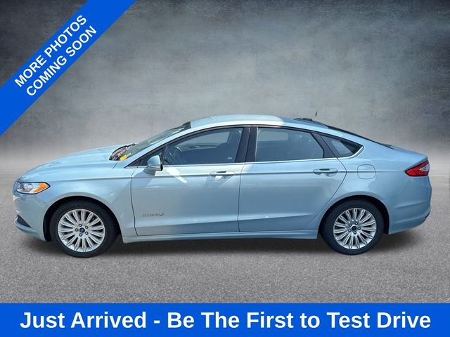 2014 Ford Fusion Hybrid SE