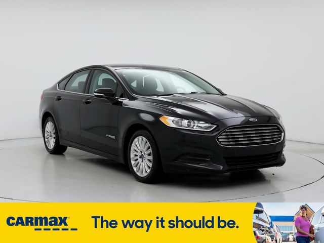 2014 Ford Fusion Hybrid SE