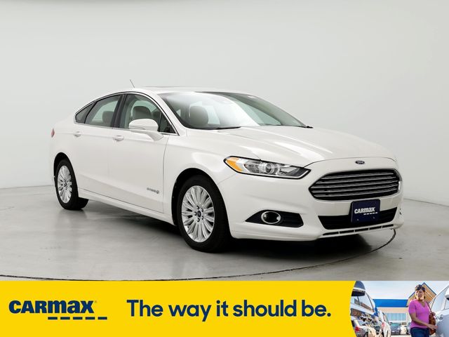 2014 Ford Fusion Hybrid SE