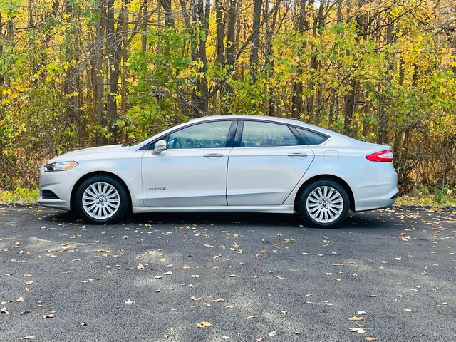 2014 Ford Fusion Hybrid SE