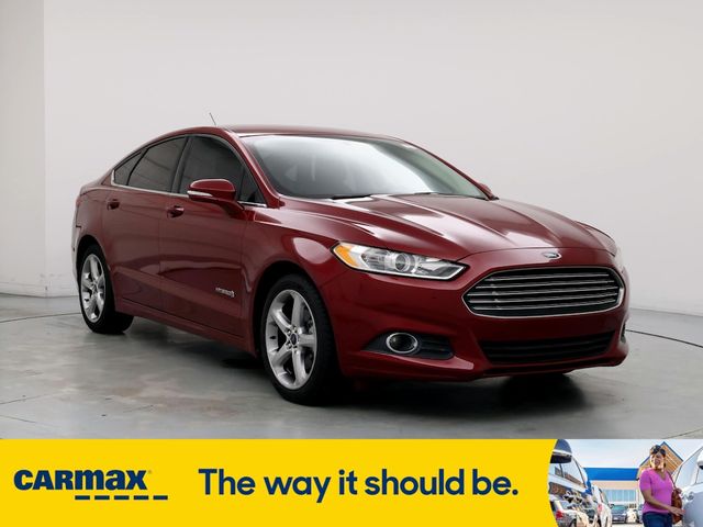 2014 Ford Fusion Hybrid SE