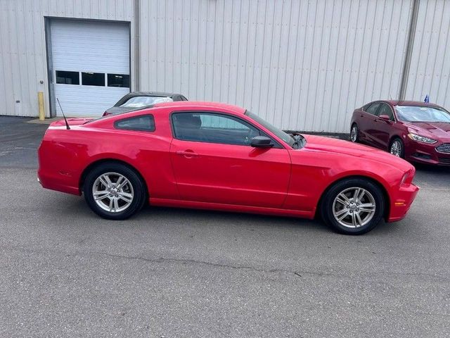 2014 Ford Mustang V6