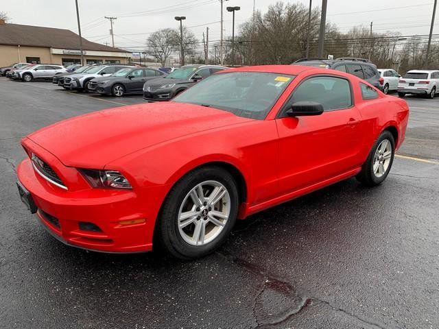 2014 Ford Mustang V6