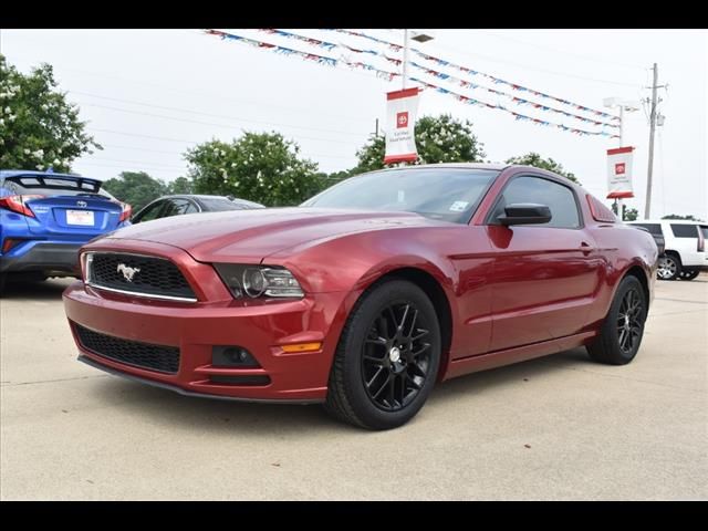 2014 Ford Mustang V6