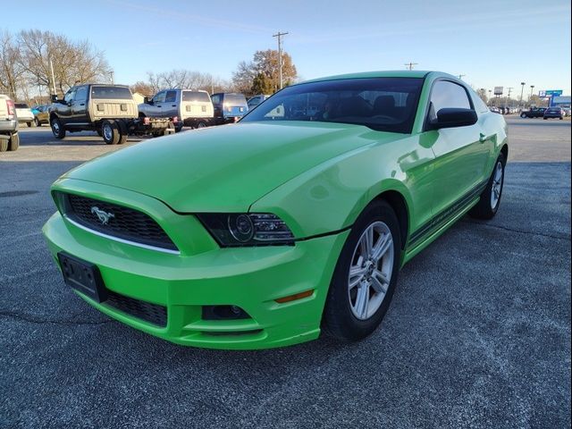 2014 Ford Mustang V6