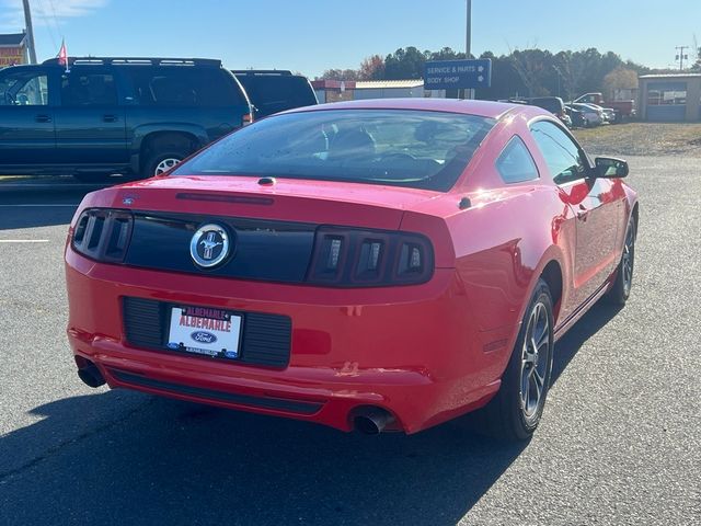 2014 Ford Mustang V6