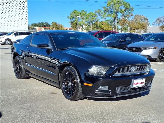 2014 Ford Mustang V6